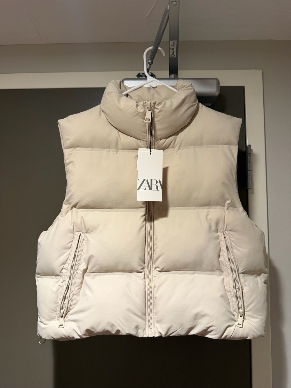 Zara Light Cream Quilted Puffer Vest